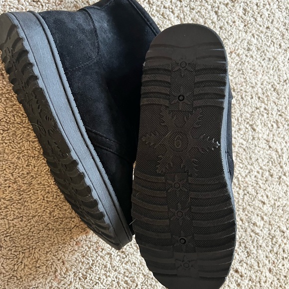 NWOT Black Suede Boots - Picture 3 of 4